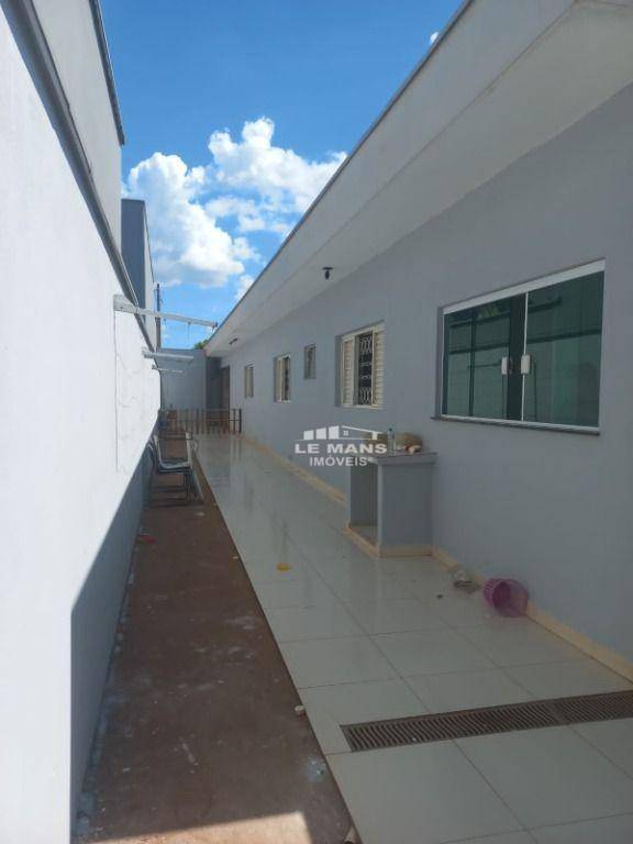 Casa à venda com 3 quartos, 173m² - Foto 33