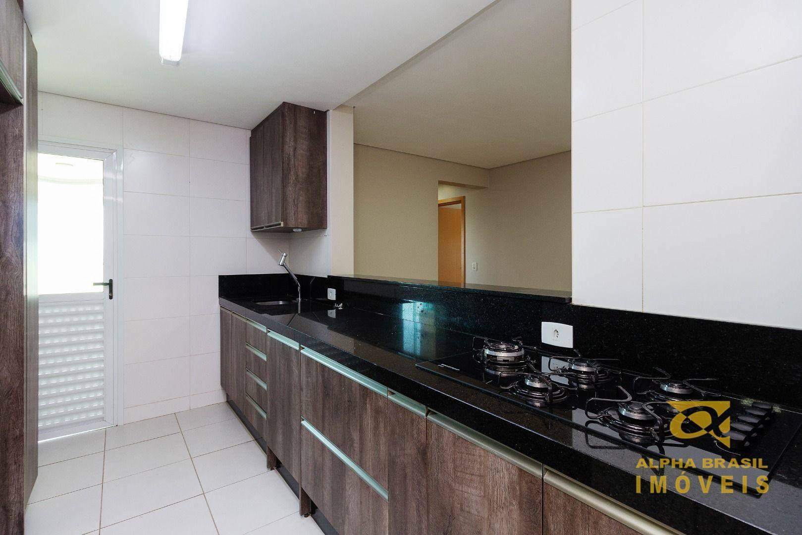 Apartamento à venda com 3 quartos, 95m² - Foto 8