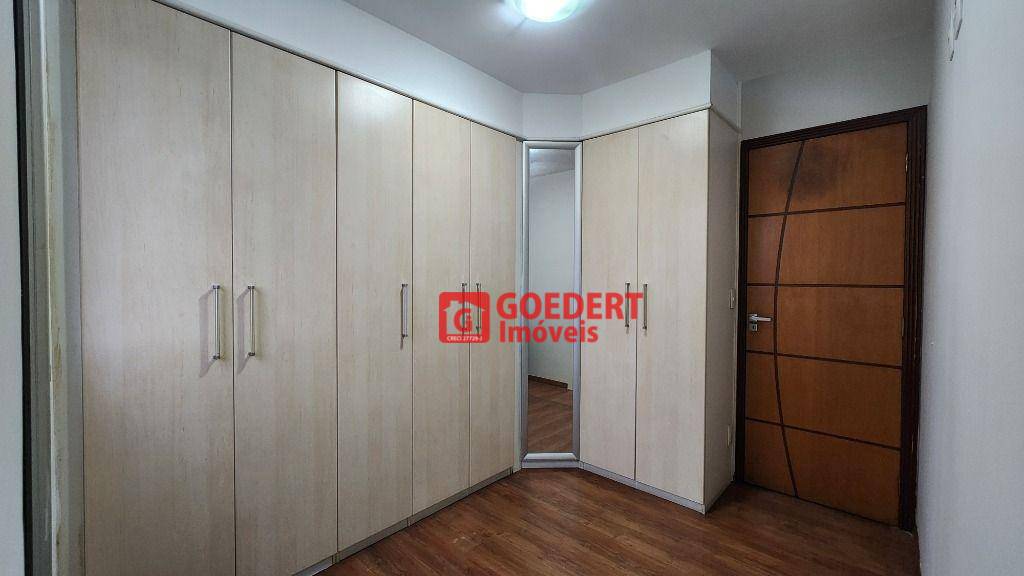 Apartamento para alugar com 3 quartos, 57m² - Foto 8