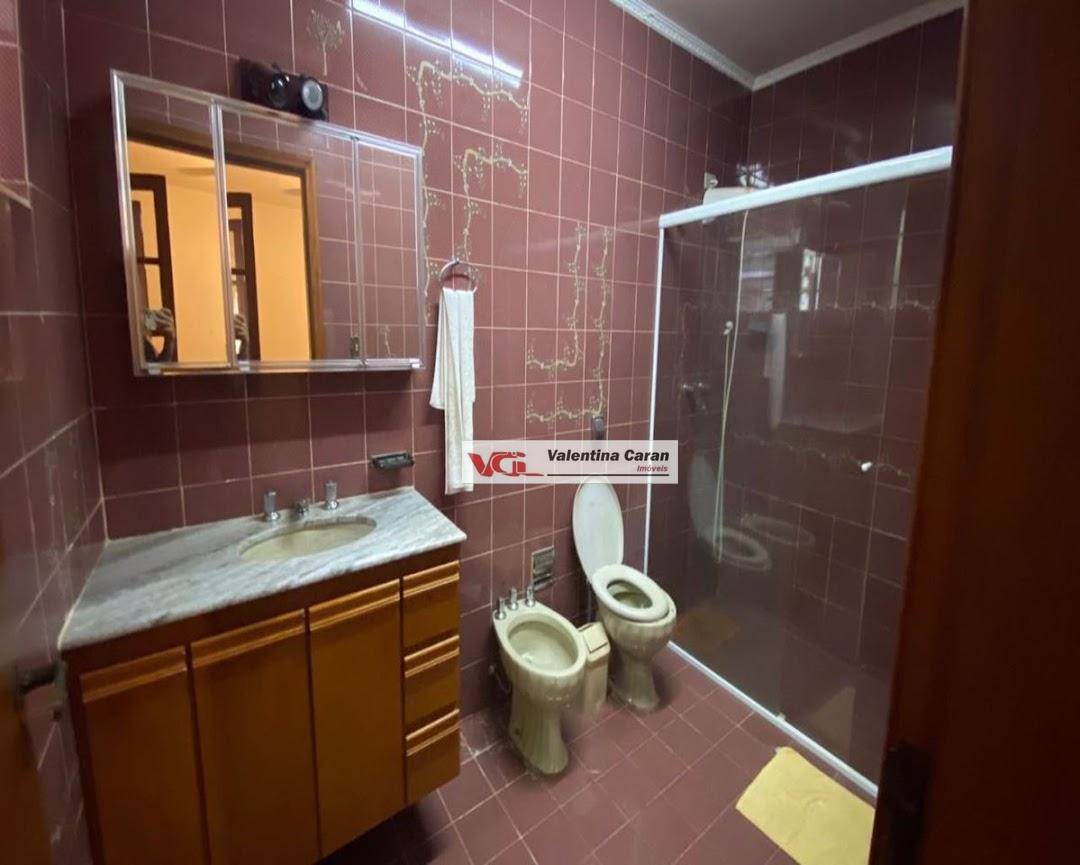 Chácara à venda com 4 quartos, 600m² - Foto 18