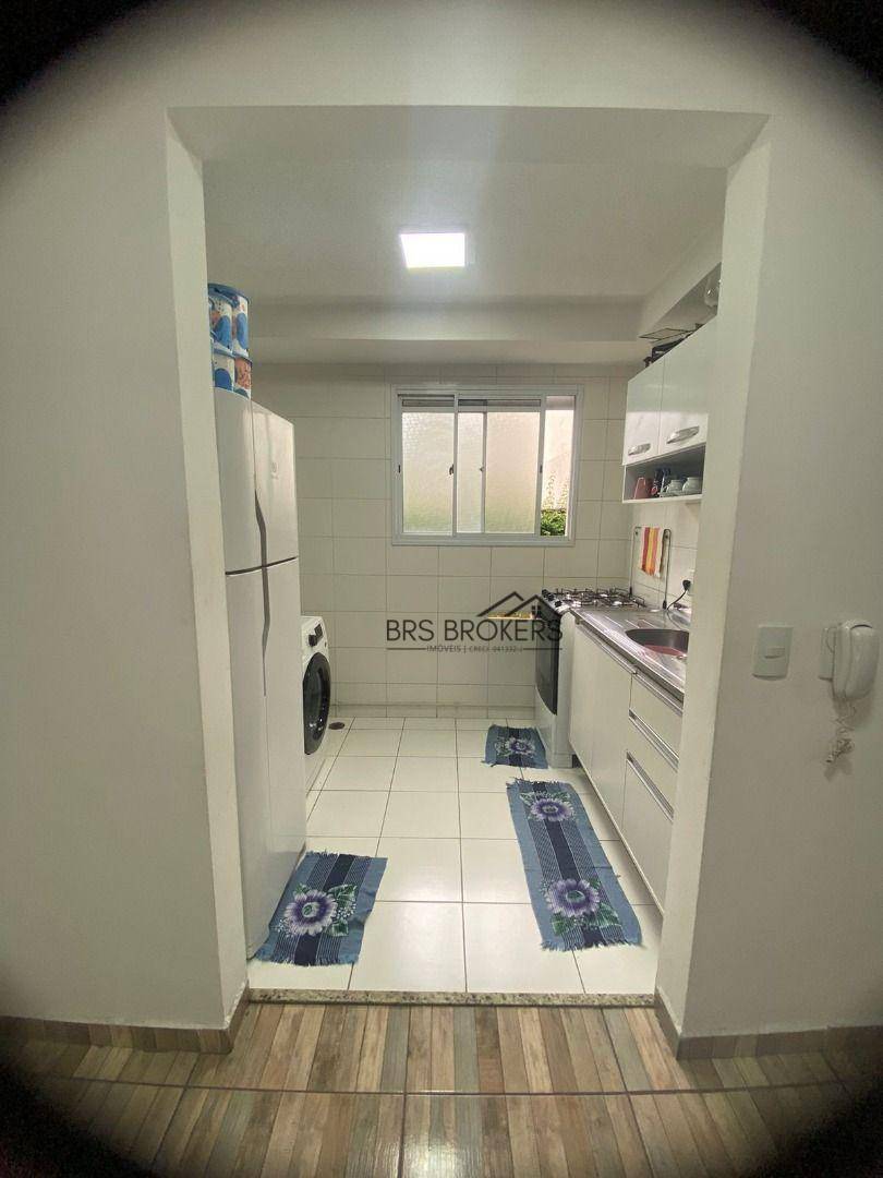 Apartamento à venda com 2 quartos, 37m² - Foto 9