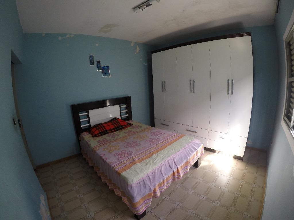 Casa à venda com 2 quartos, 140m² - Foto 13