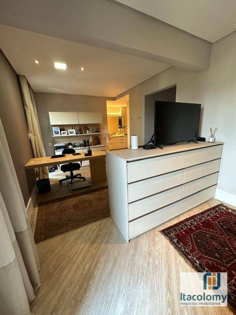 Apartamento à venda com 2 quartos, 170m² - Foto 4