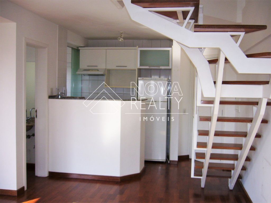 Apartamento para alugar com 1 quarto, 65m² - Foto 1