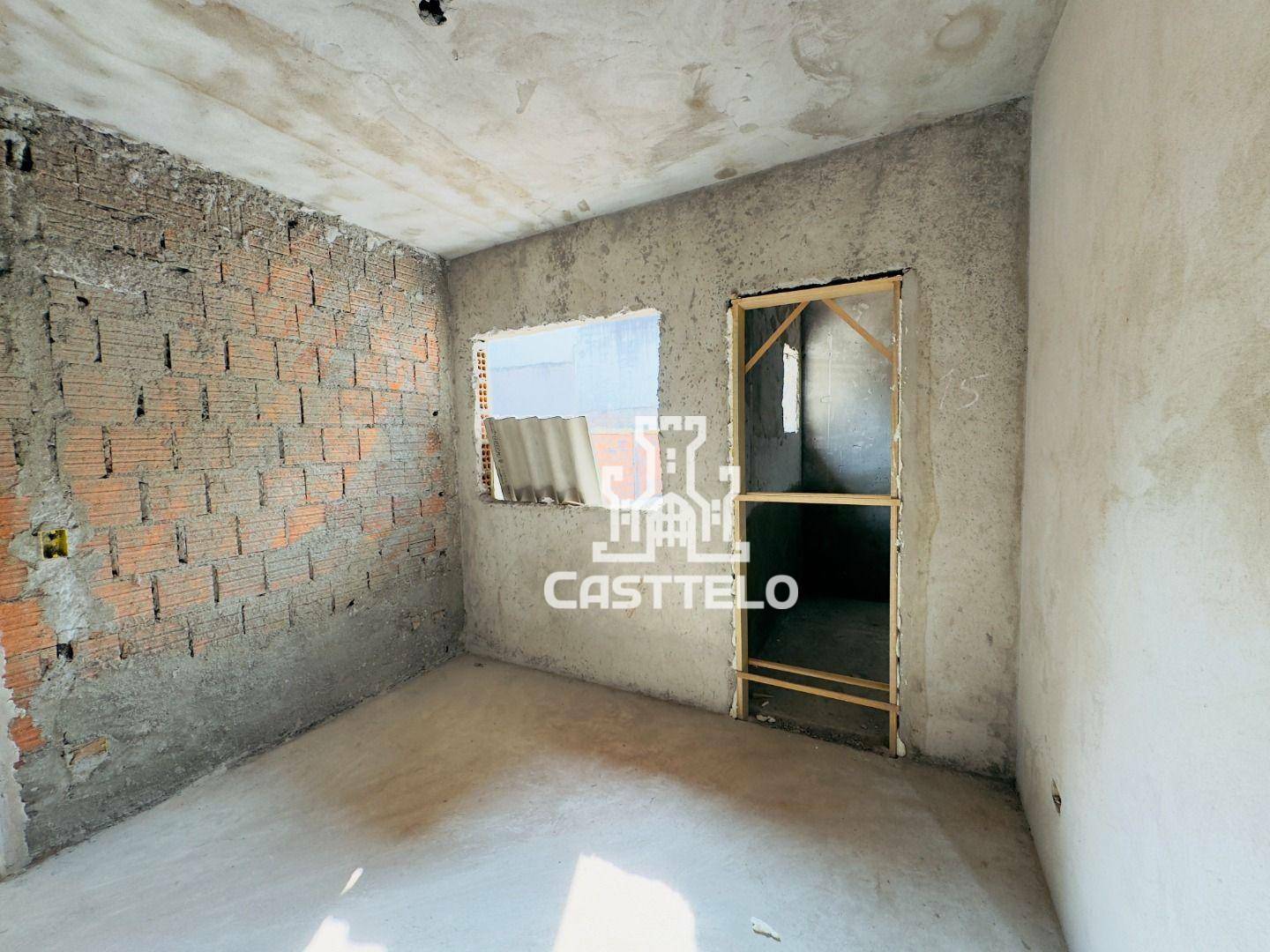 Casa à venda com 3 quartos, 83m² - Foto 5