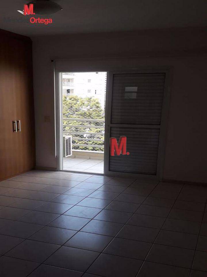 Apartamento à venda com 2 quartos, 80m² - Foto 17