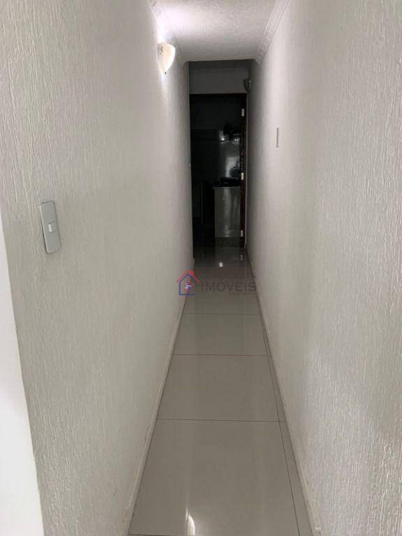 Sobrado à venda com 3 quartos, 220m² - Foto 9