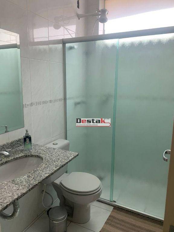 Sobrado à venda com 3 quartos, 194m² - Foto 20