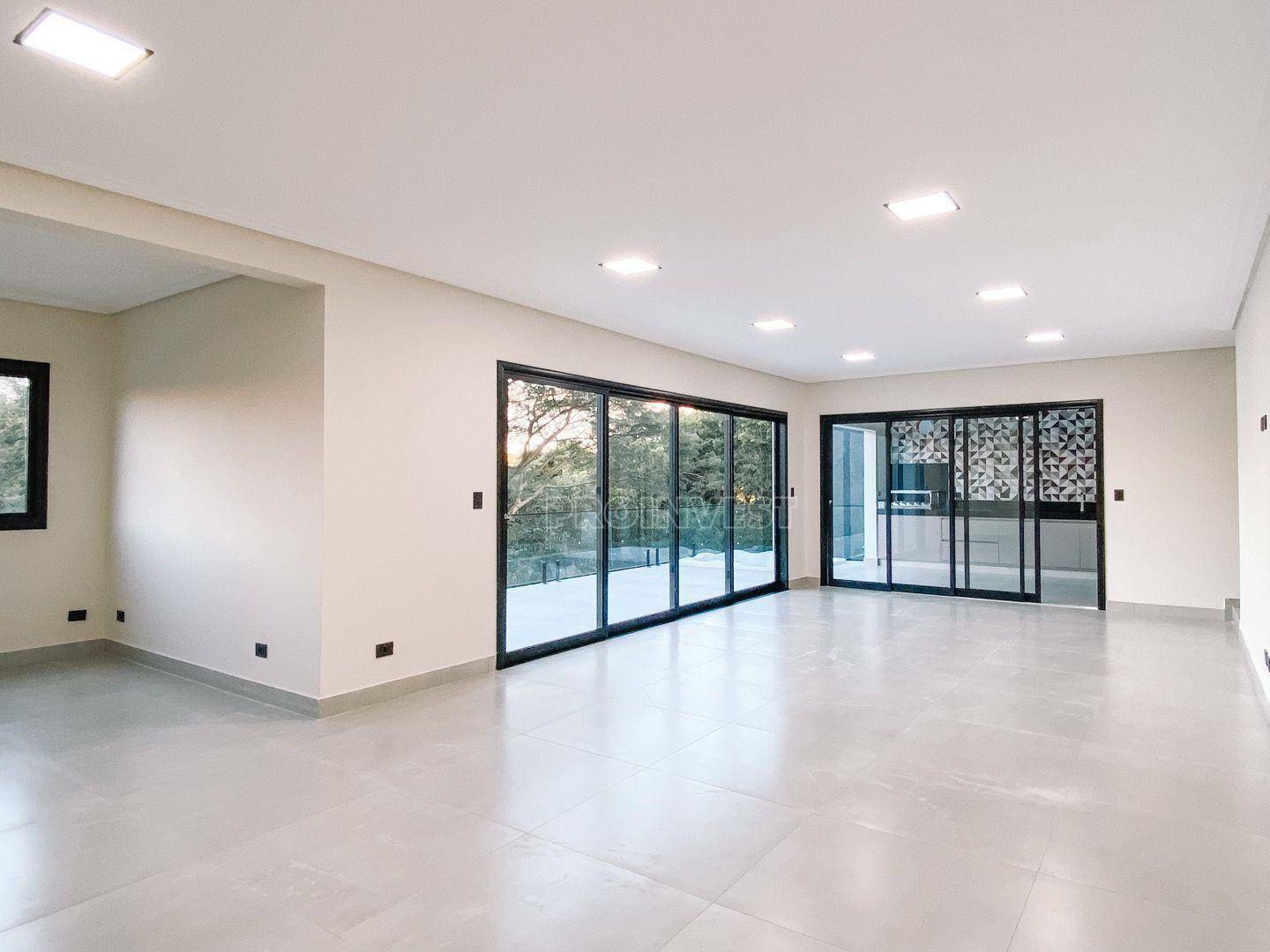 Casa de Condomínio para alugar com 3 quartos, 398m² - Foto 17