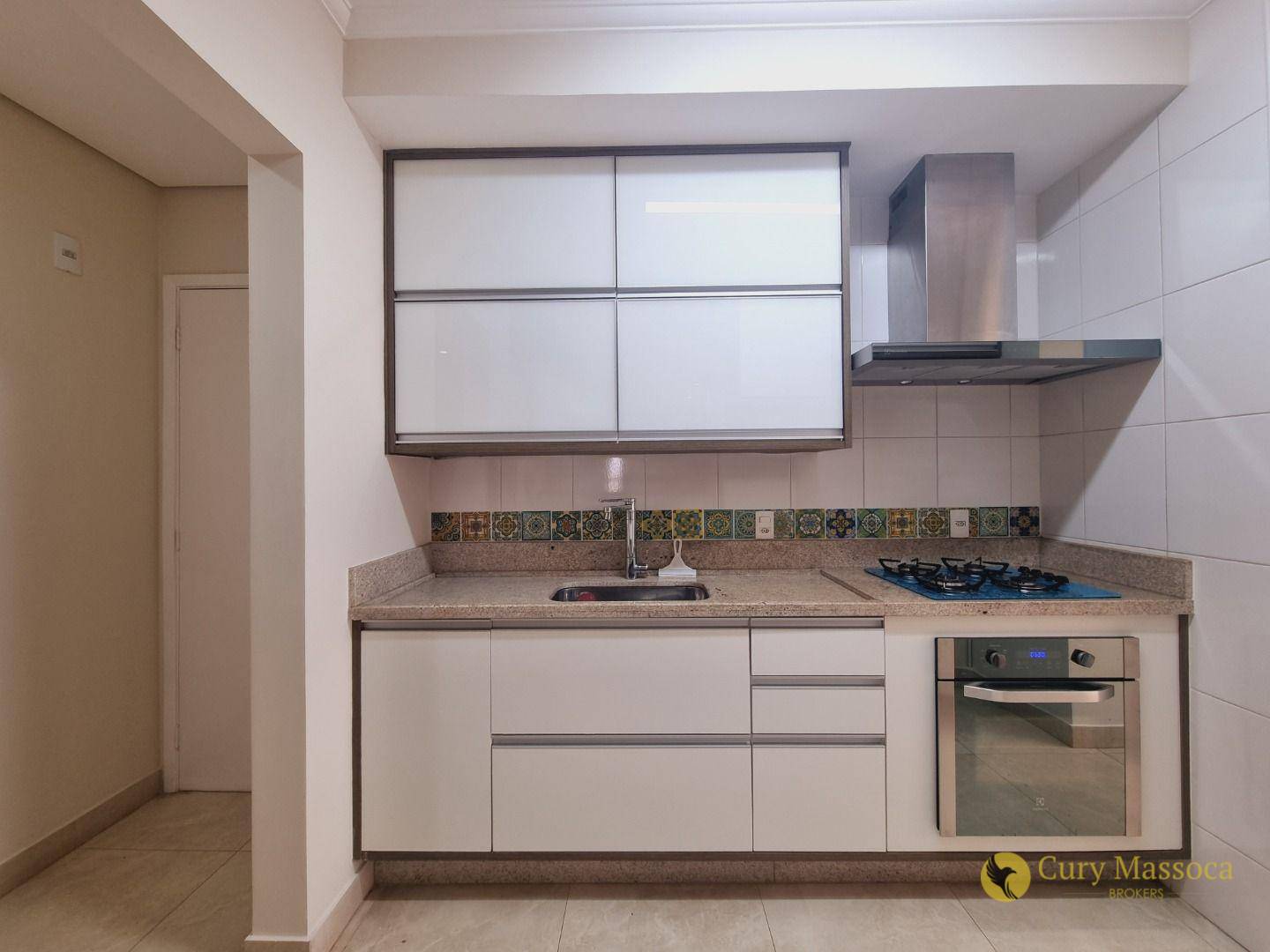 Apartamento para alugar com 2 quartos, 65m² - Foto 7