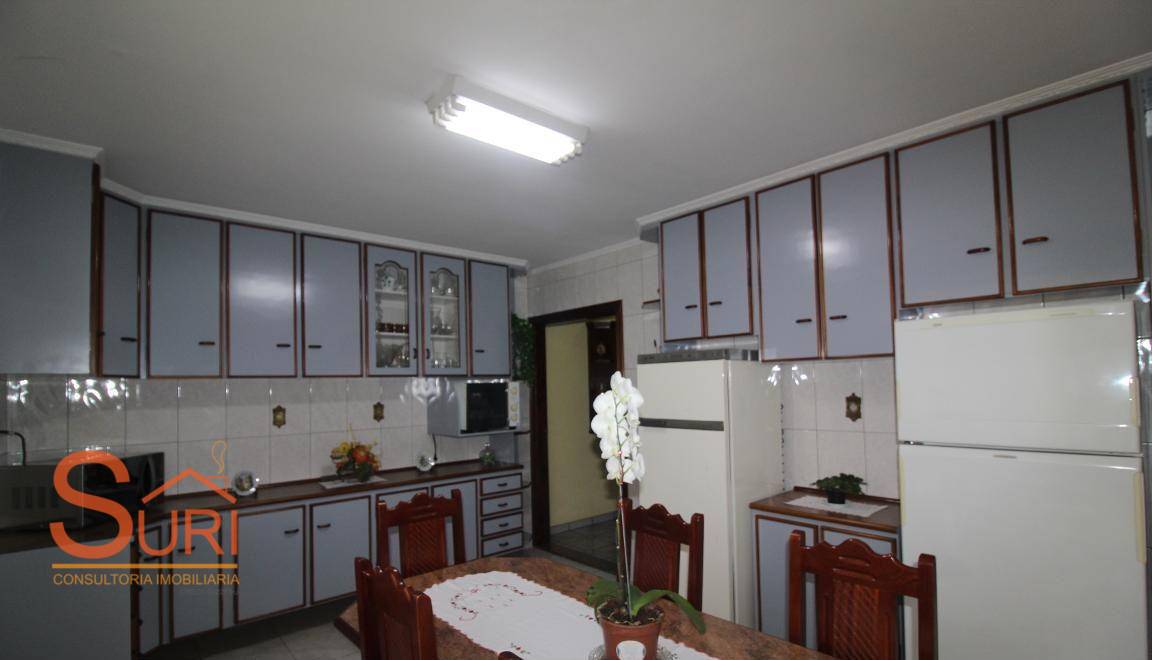 Casa à venda com 2 quartos, 440m² - Foto 24