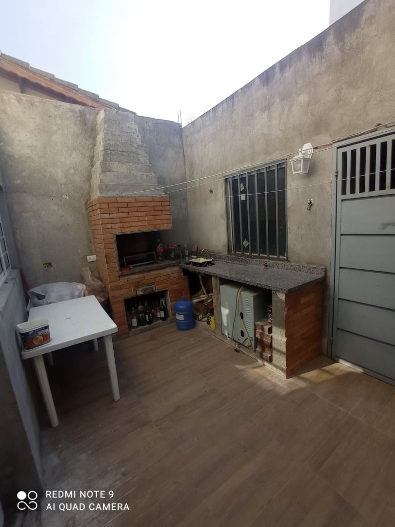 Sobrado à venda com 3 quartos, 350m² - Foto 34