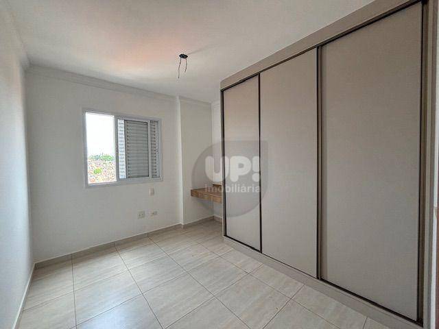 Apartamento à venda com 3 quartos, 98m² - Foto 16