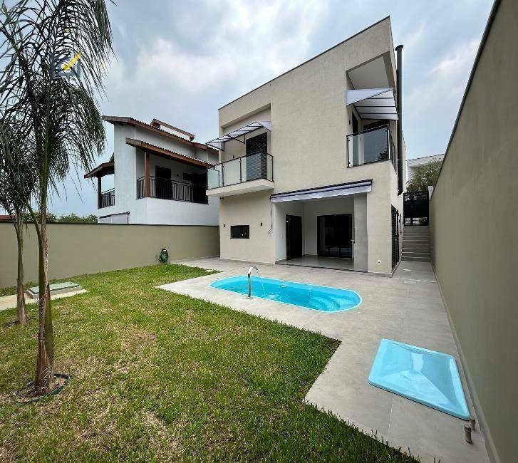 Casa de Condomínio à venda e aluguel com 3 quartos, 182m² - Foto 1