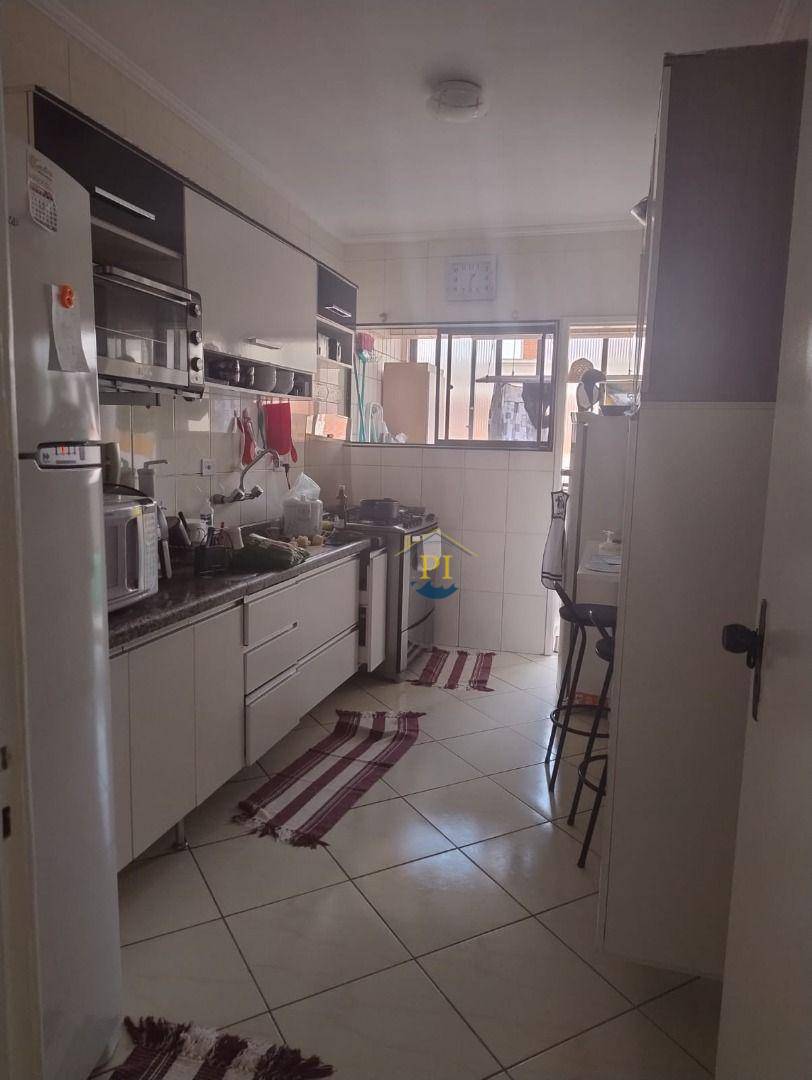 Apartamento à venda com 2 quartos, 68m² - Foto 8