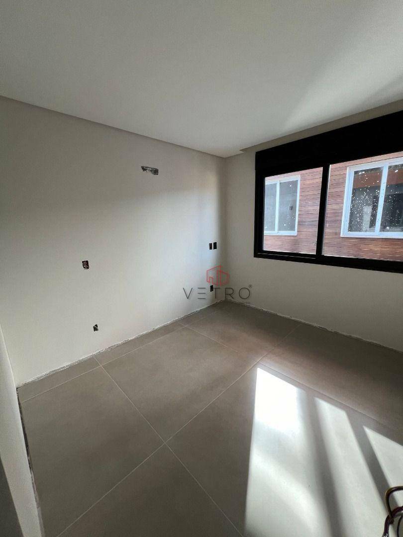 Apartamento à venda com 2 quartos, 105m² - Foto 7