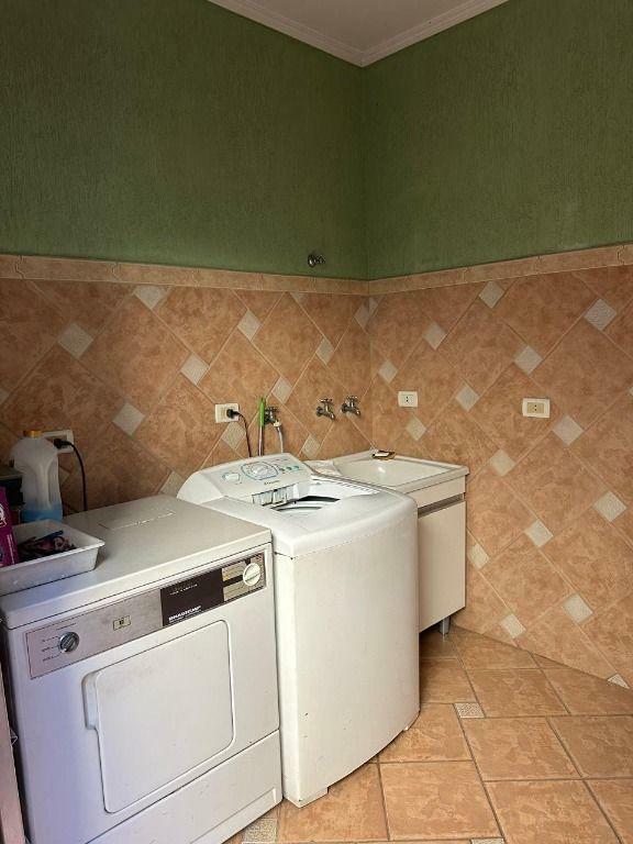 Sobrado à venda com 3 quartos, 190m² - Foto 24