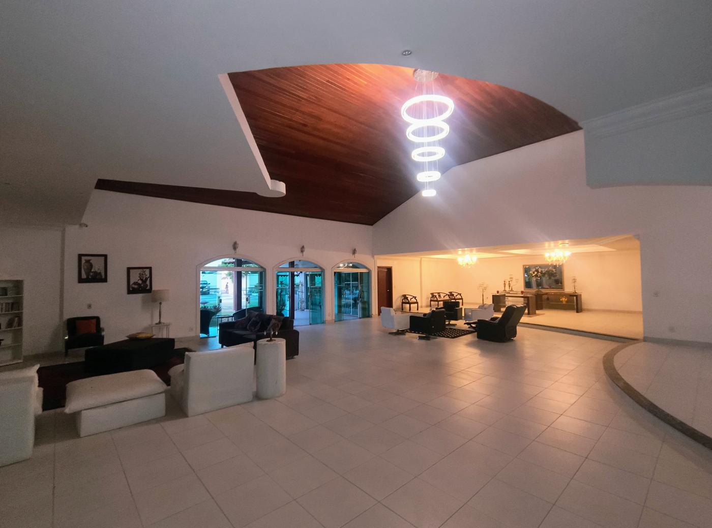 Casa à venda com 17 quartos, 3800m² - Foto 23