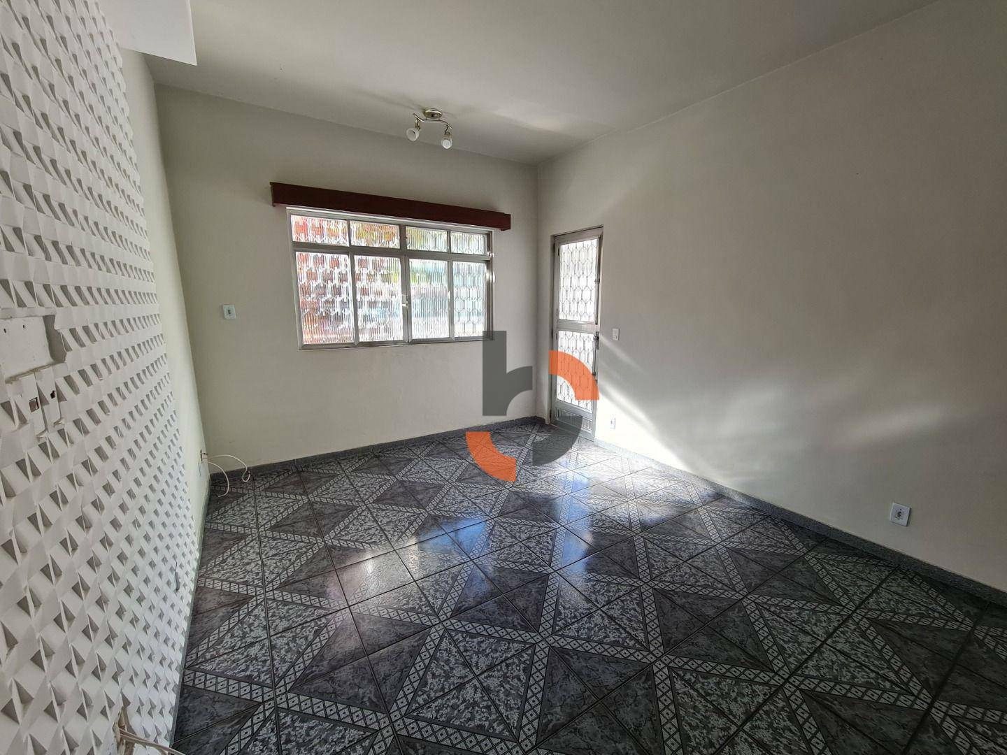 Casa à venda com 4 quartos, 211m² - Foto 29