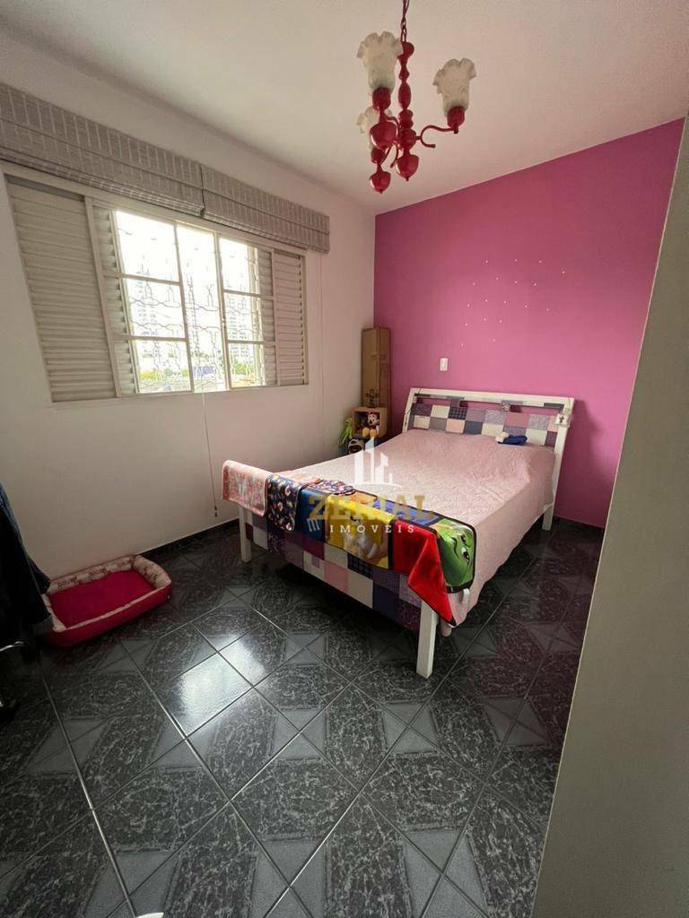 Sobrado à venda com 4 quartos, 176m² - Foto 14