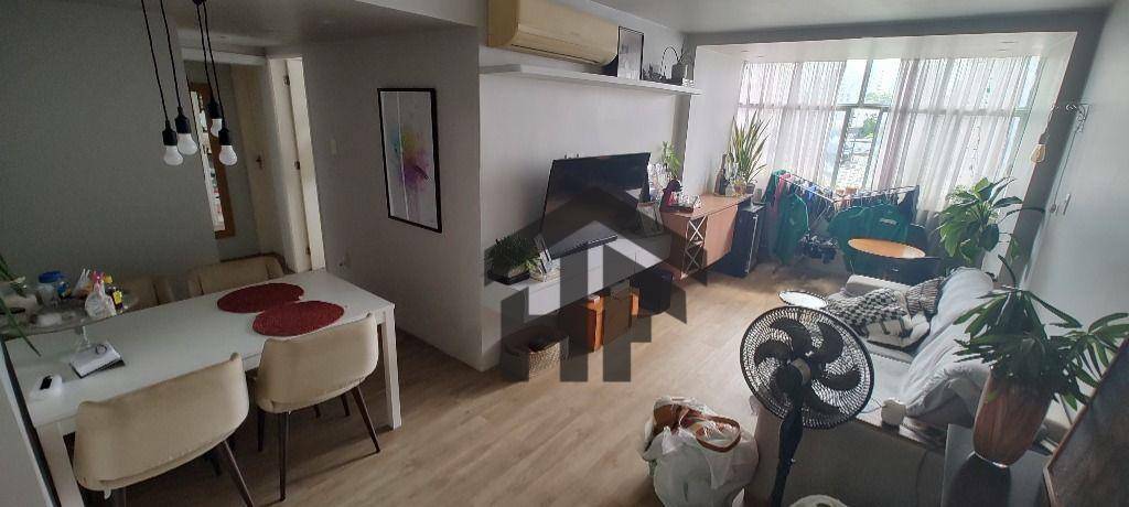 Apartamento à venda com 3 quartos, 100m² - Foto 8