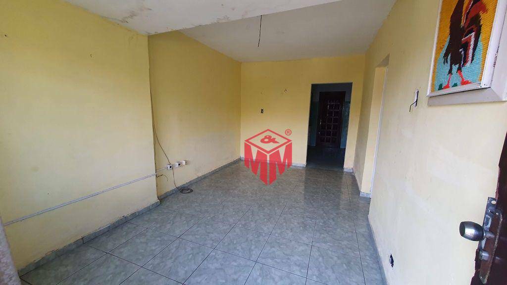 Casa à venda com 2 quartos, 82m² - Foto 5