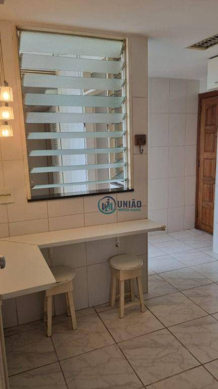 Apartamento à venda com 2 quartos, 71m² - Foto 14