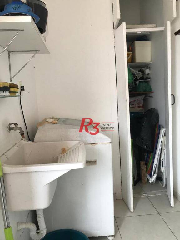 Apartamento à venda com 2 quartos, 70m² - Foto 3