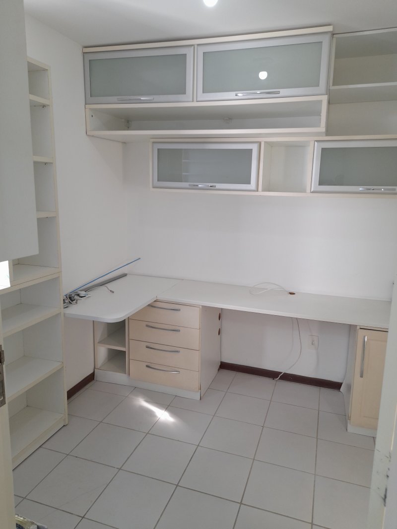 Apartamento à venda com 3 quartos, 105m² - Foto 26