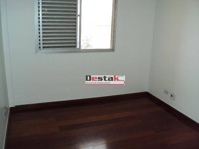 Apartamento à venda com 2 quartos, 60m² - Foto 10