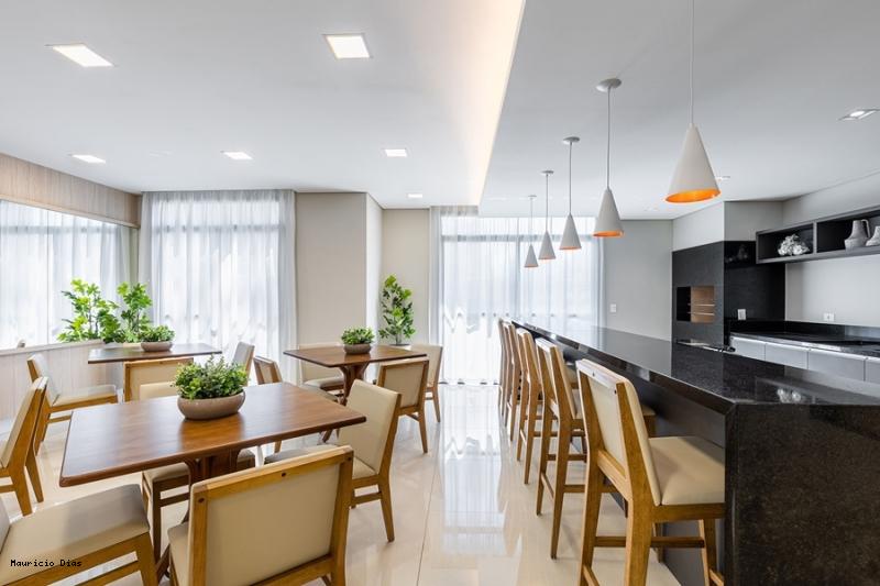 Apartamento à venda com 3 quartos, 111m² - Foto 3