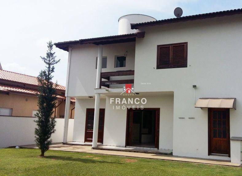 Casa de Condomínio à venda com 4 quartos, 290m² - Foto 2