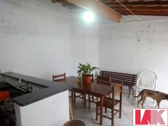 Casa à venda com 1 quarto, 169m² - Foto 13