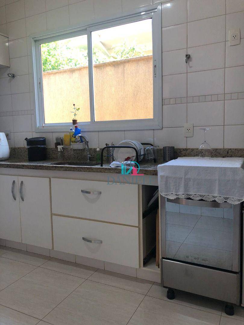 Casa de Condomínio à venda com 3 quartos, 140m² - Foto 9