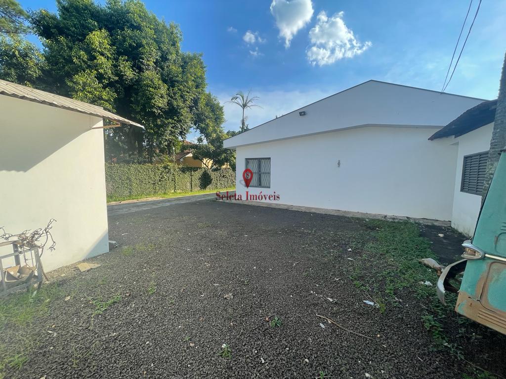 Casa à venda com 5 quartos, 2000m² - Foto 4