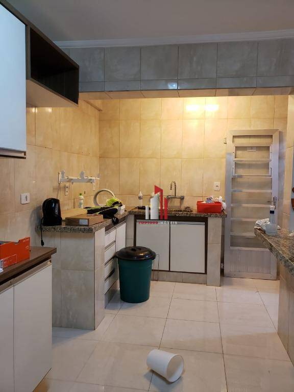 Sobrado à venda com 2 quartos, 130m² - Foto 7