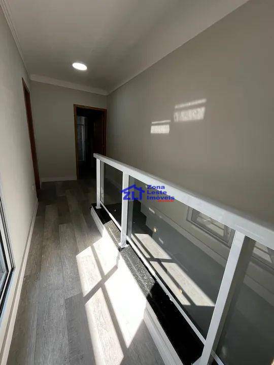 Sobrado à venda com 3 quartos, 224m² - Foto 4