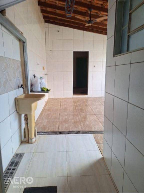 Casa de Condomínio à venda com 3 quartos, 160m² - Foto 9