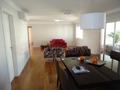 Apartamento para alugar com 4 quartos, 210m² - Foto 3