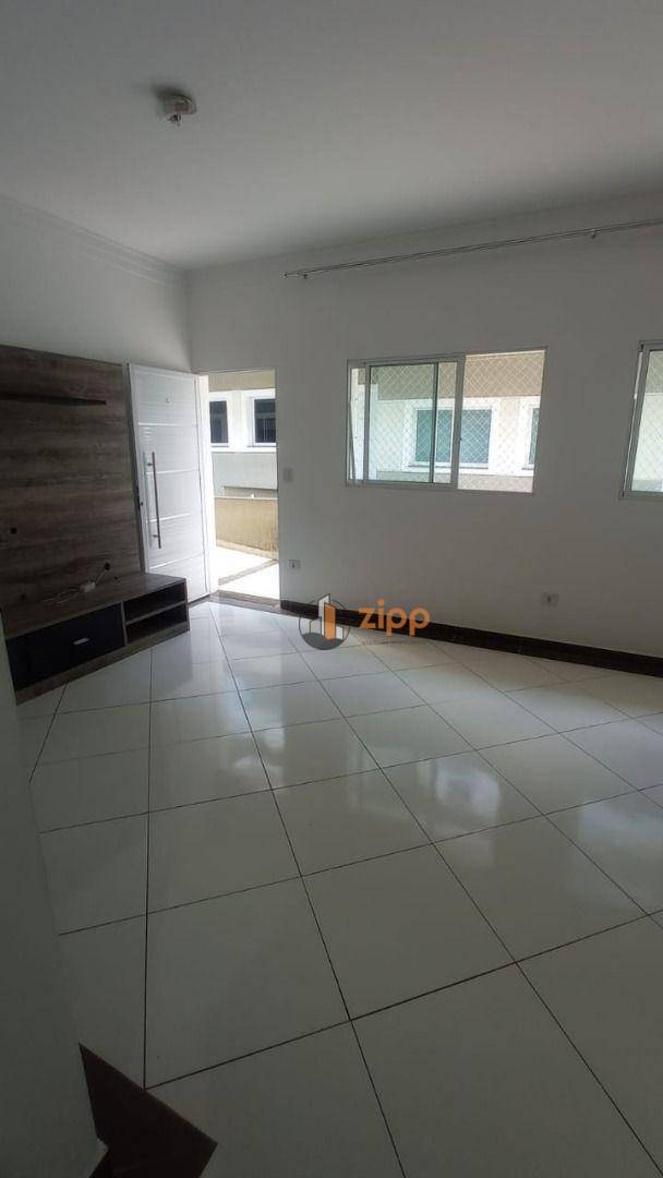 Sobrado à venda e aluguel com 3 quartos, 100m² - Foto 2