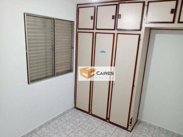 Apartamento à venda com 2 quartos, 64m² - Foto 3