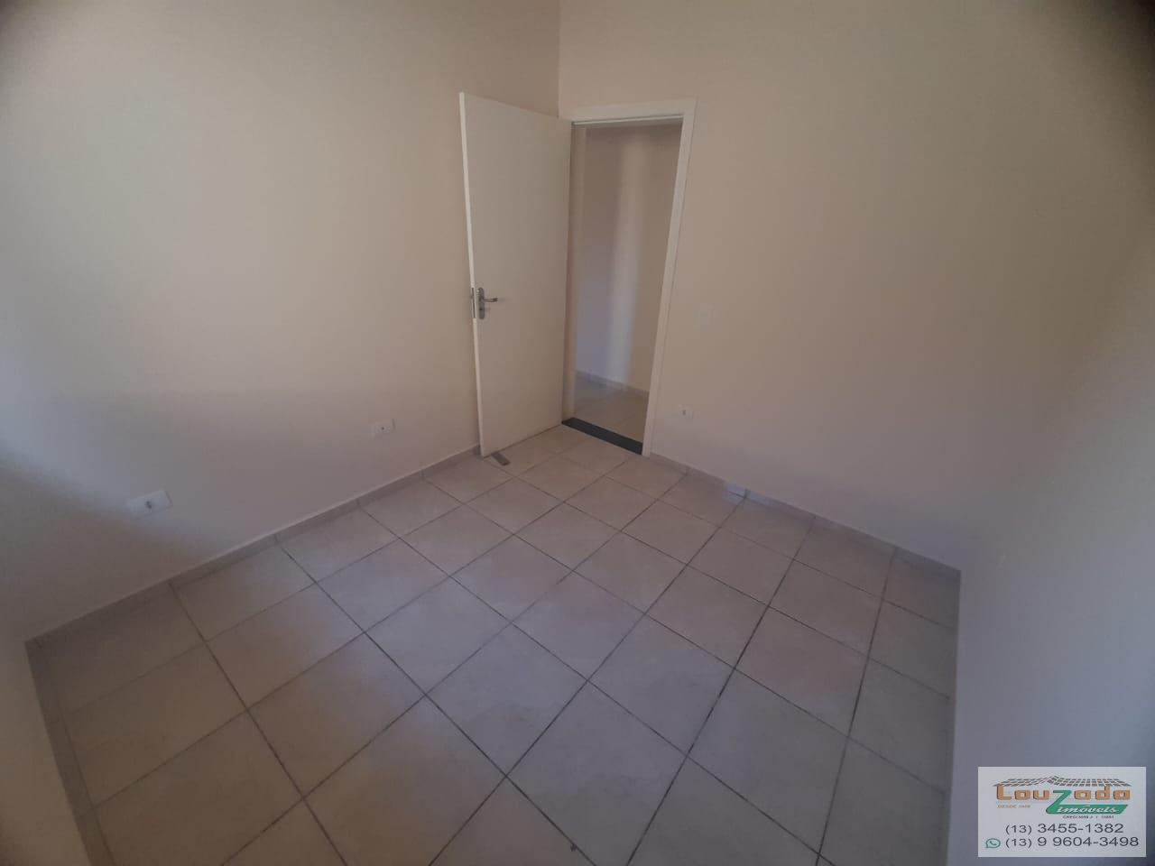 Casa à venda com 2 quartos, 180m² - Foto 8