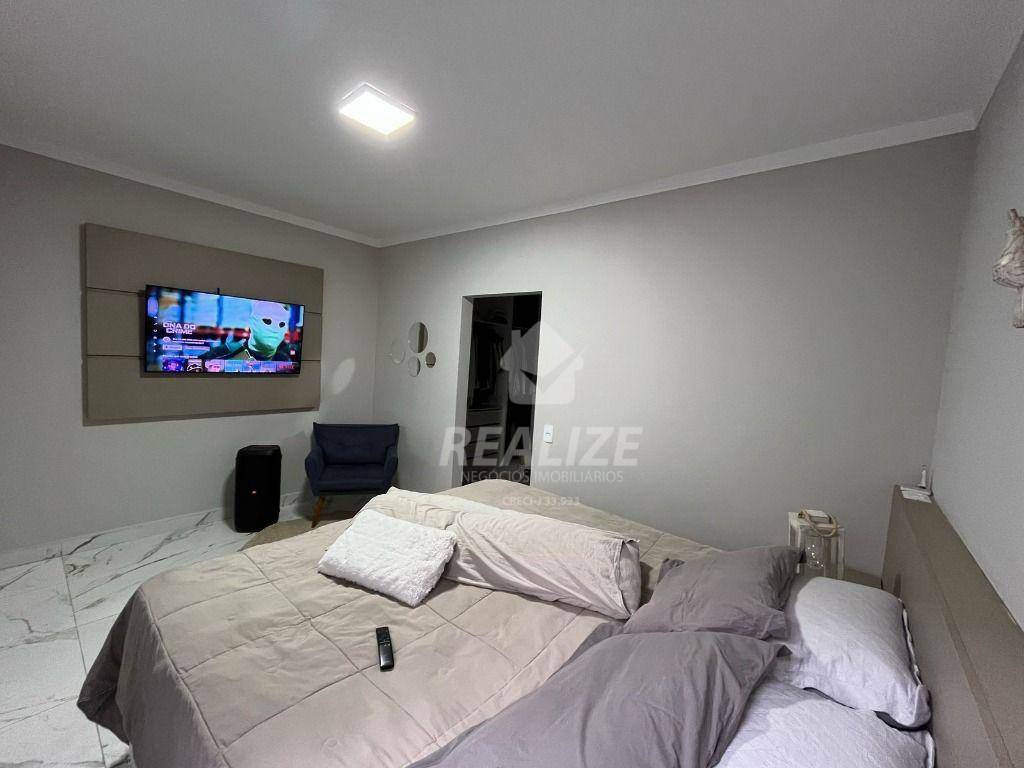 Casa à venda com 3 quartos, 210m² - Foto 29