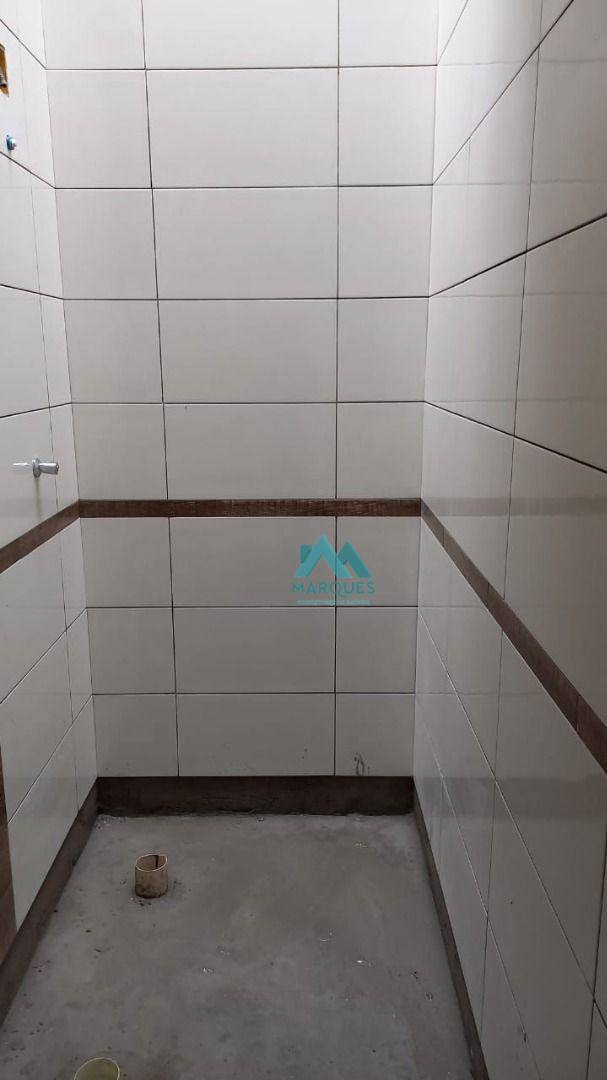 Sobrado à venda com 2 quartos, 65m² - Foto 4