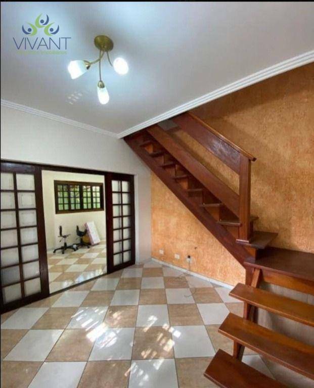 Sobrado à venda com 4 quartos, 206m² - Foto 4