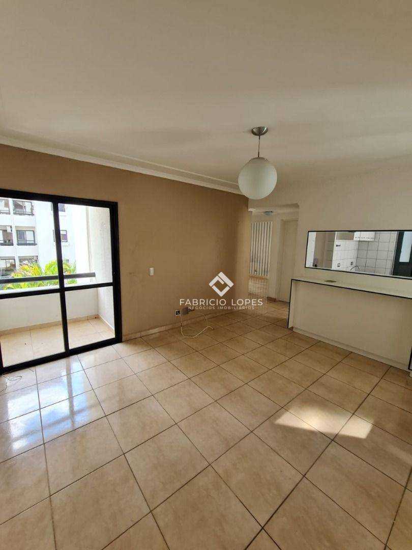 Apartamento à venda com 2 quartos, 61m² - Foto 1