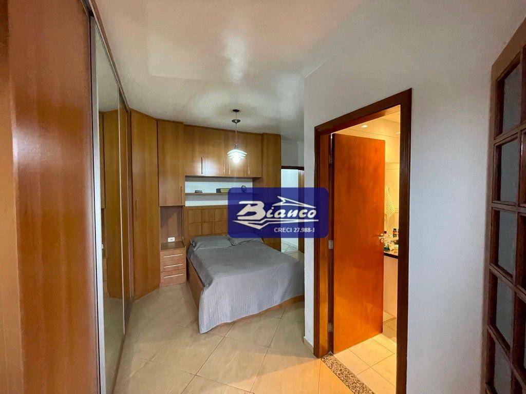 Sobrado à venda com 3 quartos, 158m² - Foto 10