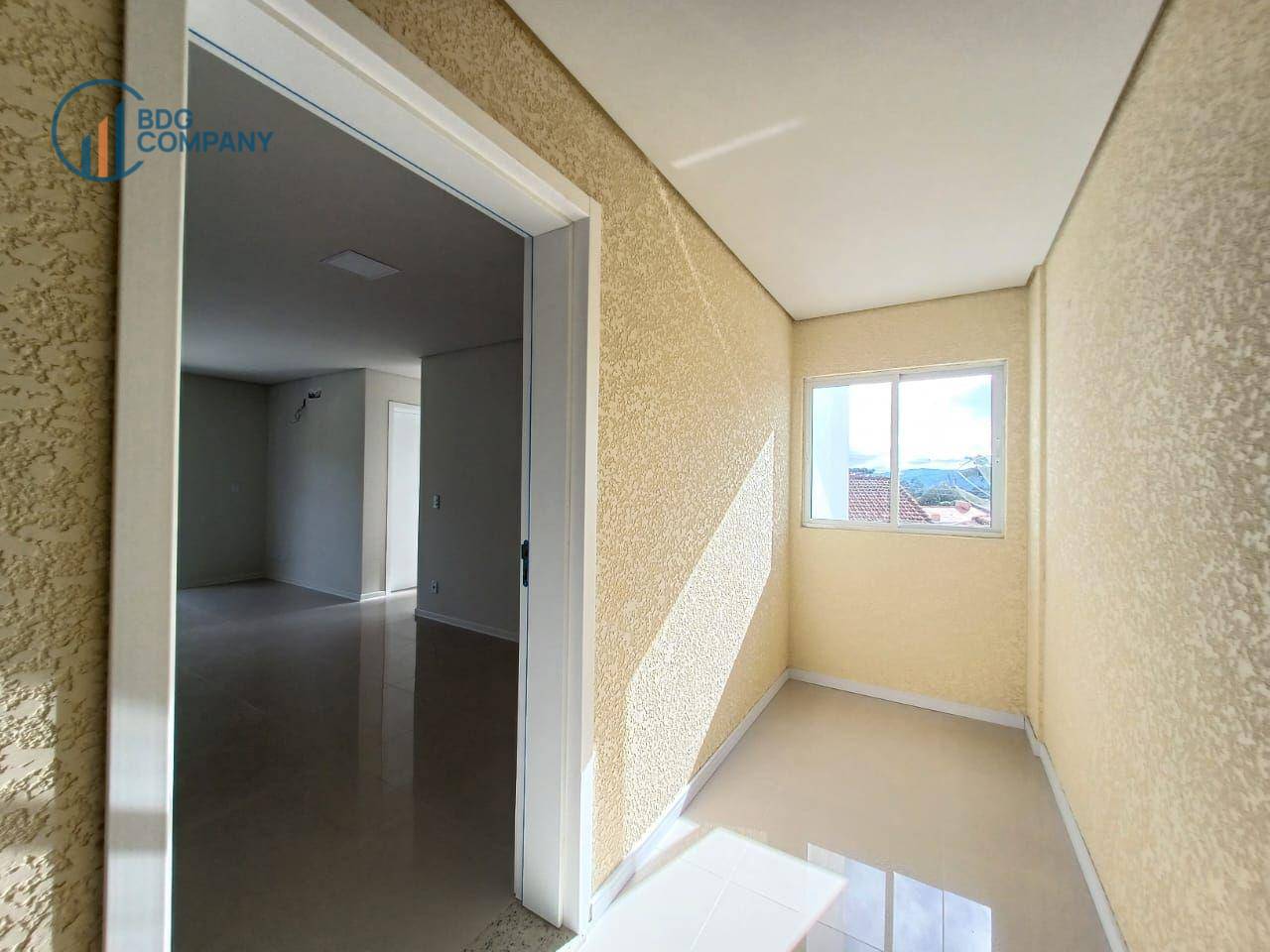 Apartamento para alugar com 2 quartos, 70m² - Foto 7