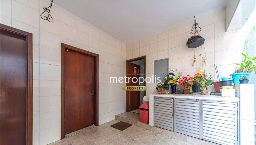 Sobrado à venda com 4 quartos, 500m² - Foto 37