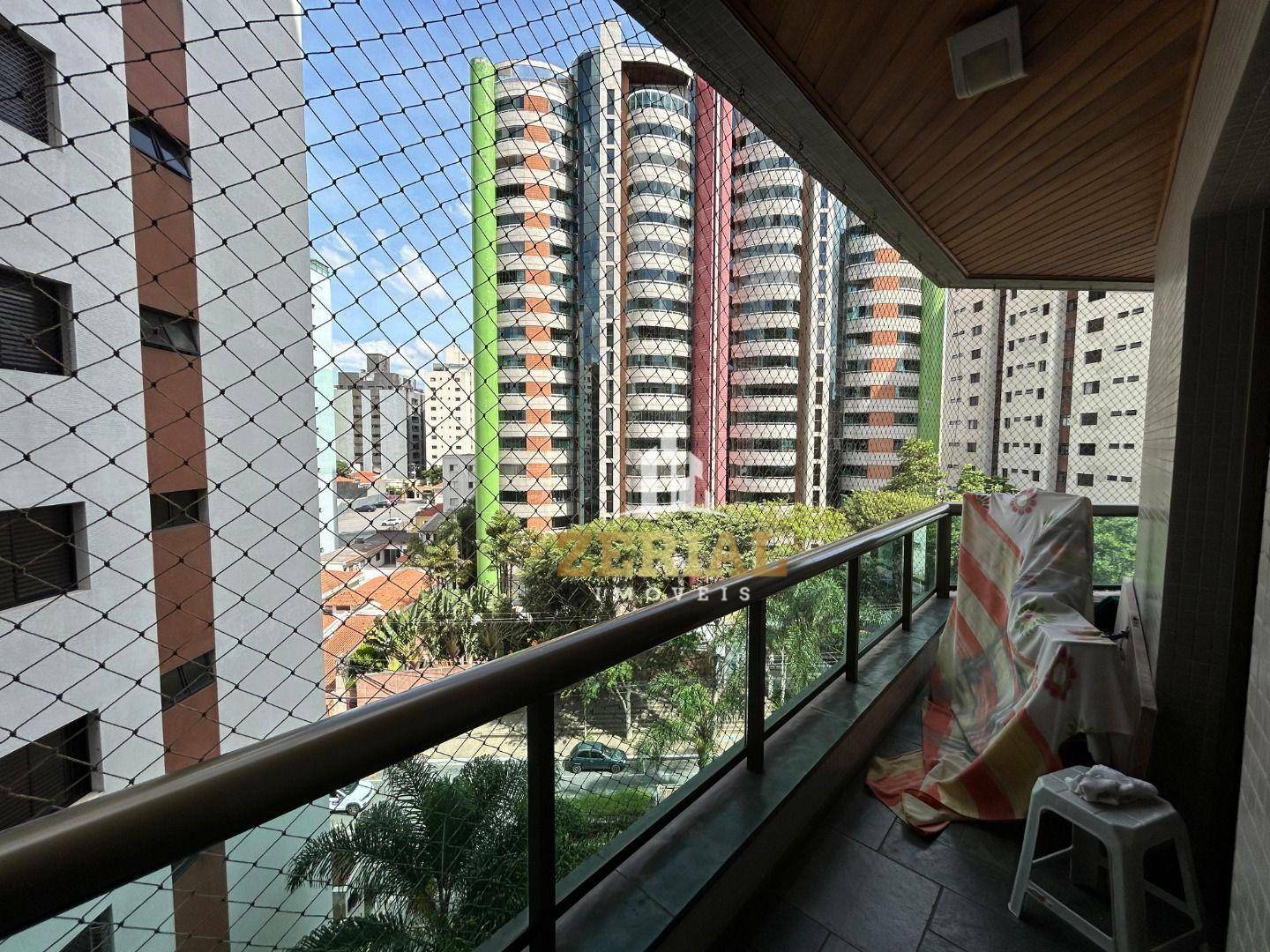 Apartamento à venda com 3 quartos, 166m² - Foto 5